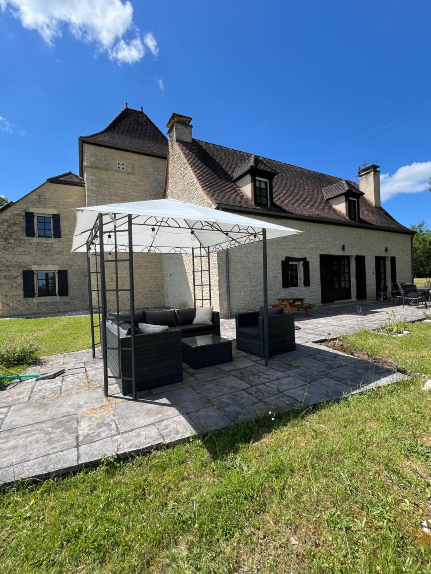 Domainerossignol Acacia Vila Gourdon-en-quercy Exterior foto